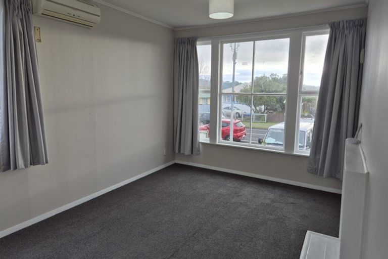 Photo of property in 144ab Warspite Avenue, Waitangirua, Porirua, 5024