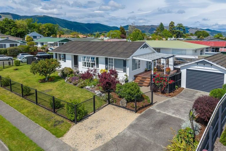 Photo of property in 7 Norwich Street, Stoke, Nelson, 7011