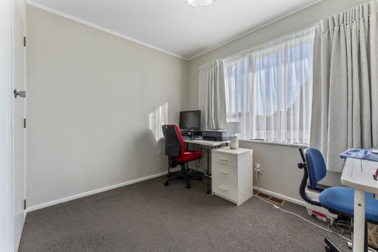 Photo of property in 20 Bastia Avenue, Bastia Hill, Whanganui, 4500