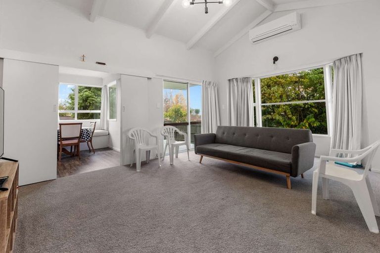 Photo of property in 4 Luxor Place, Pomare, Rotorua, 3015