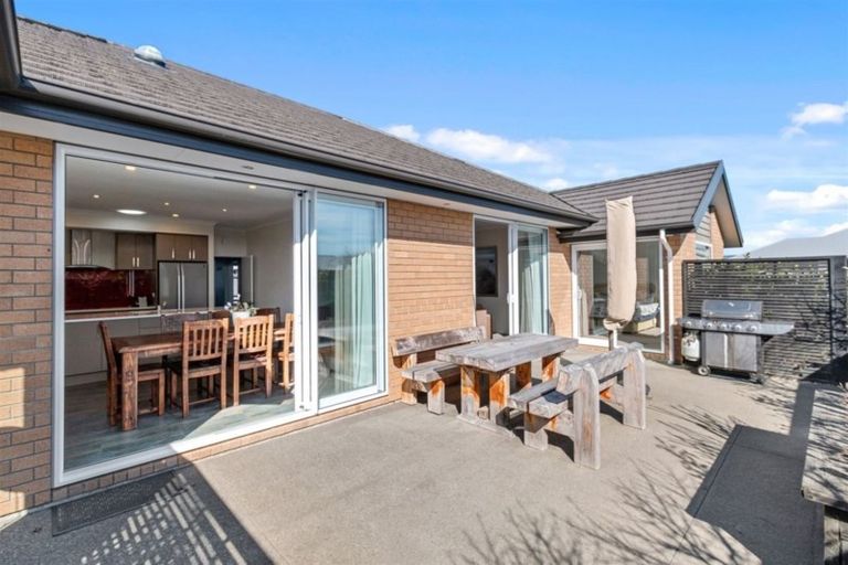 Photo of property in 4 Westburn Place, Prebbleton, 7604