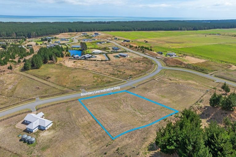 Photo of property in 27 Truebridge Drive, Waitarere, Levin, 5510