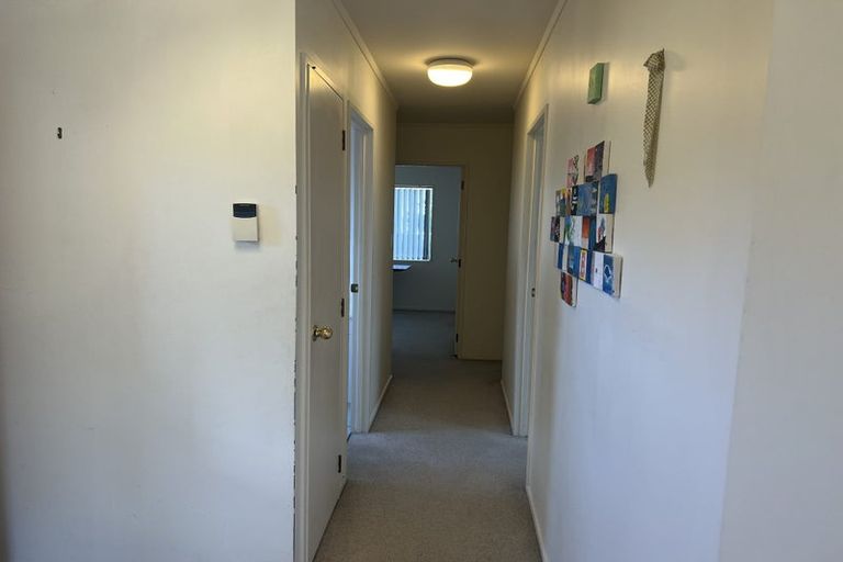 Photo of property in 2/84 Parau Street, Mount Eden, Auckland, 1041