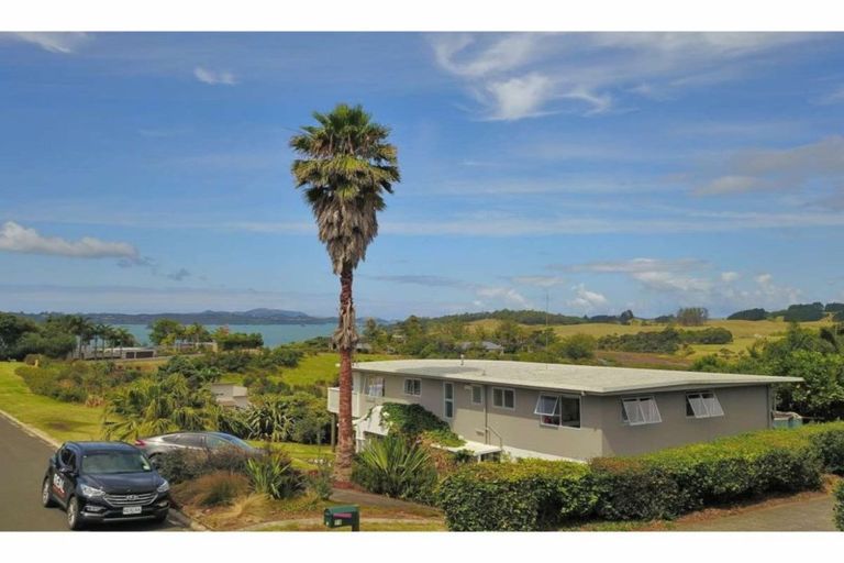 Photo of property in 75 Reinga Road, Kerikeri, 0230