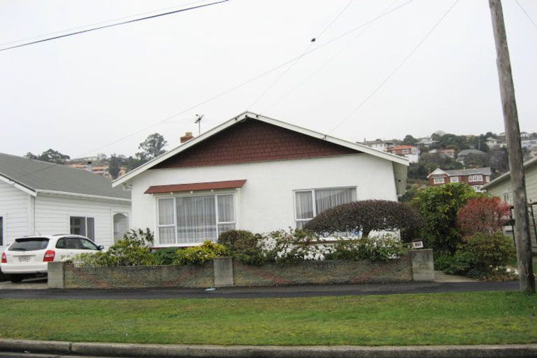 Photo of property in 130 Surrey Street, Forbury, Dunedin, 9012