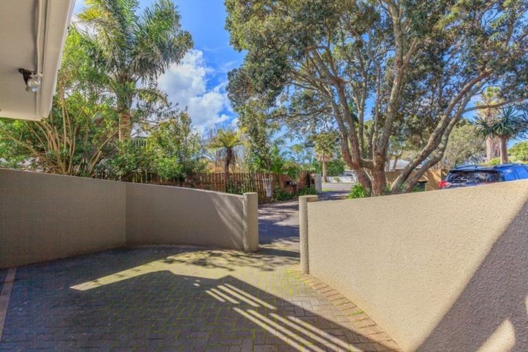 Photo of property in 1/422 Hibiscus Coast Highway, Orewa, 0931