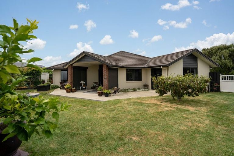 Photo of property in 12 Cotter Place, Cambridge, 3434