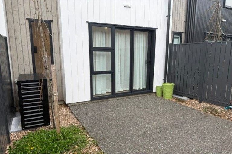Photo of property in 29/25 Pendarves Street, New Plymouth, 4310