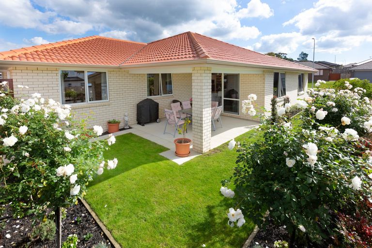 Photo of property in 61 Tawhiti Road, Pukekohe, 2120