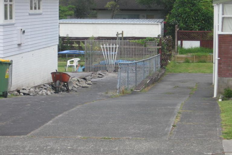 Photo of property in 32 Chartwell Avenue, Glenfield, Auckland, 0629