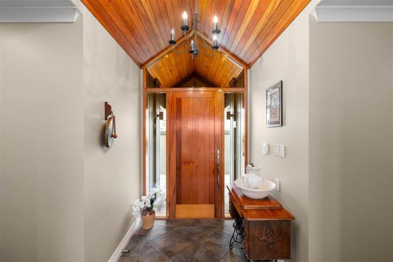 Photo of property in 27 Kidson Terrace, Cashmere, Christchurch, 8022