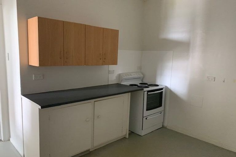 Photo of property in 27 Arlington Street, Mount Cook, Wellington, 6011