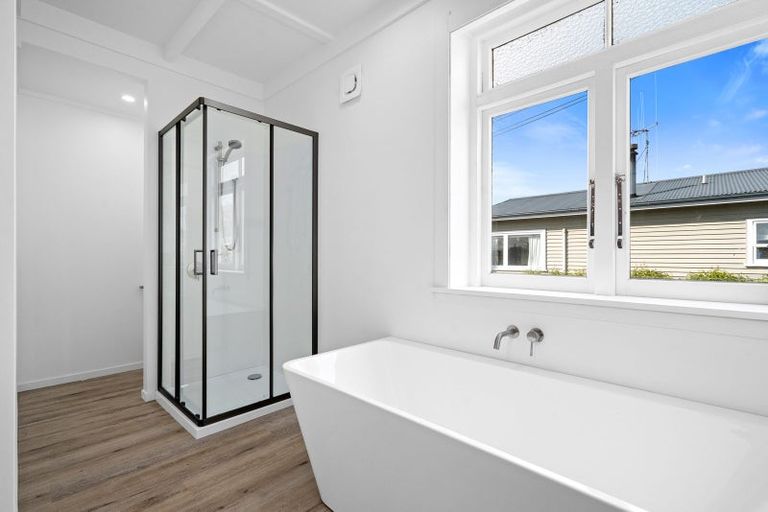 Photo of property in 167 Williams Street, Cambridge, 3434