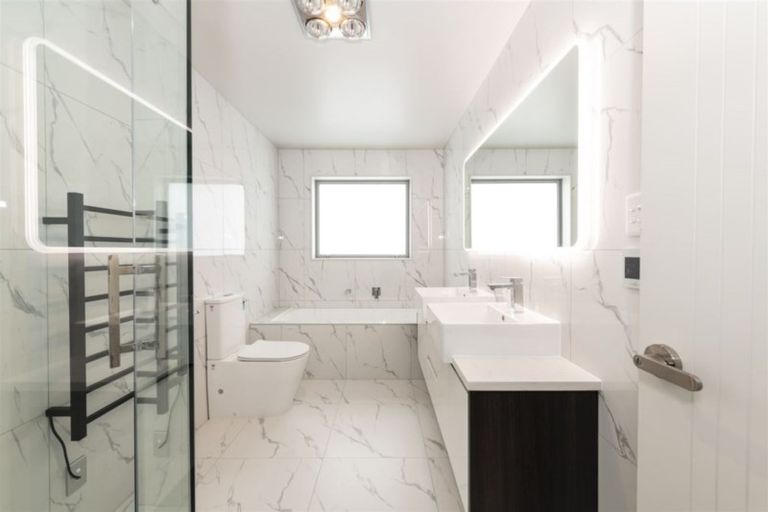 Photo of property in 32 Beltany Drive, Flat Bush, Auckland, 2019