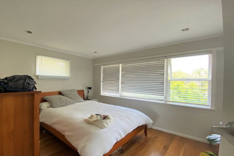 Photo of property in 33 Orion Place, Hillcrest, Auckland, 0627