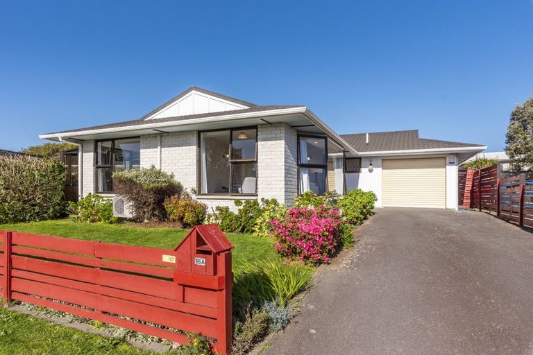 Photo of property in 16a Awatea Avenue, Paraparaumu, 5032