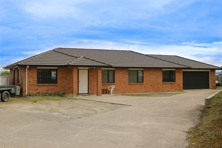Photo of property in 142 Mavora Crescent, Heidelberg, Invercargill, 9812