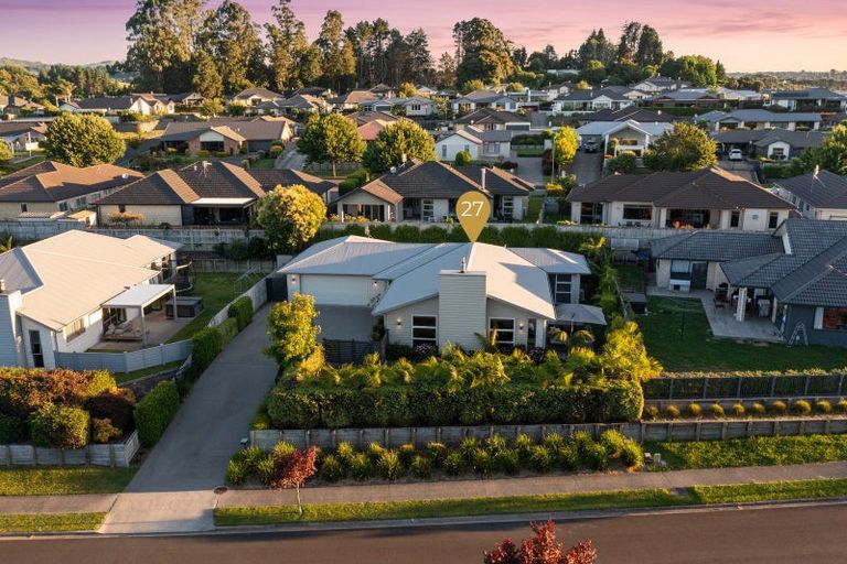 Photo of property in 27 Bertrowe Drive, Ohauiti, Tauranga, 3112