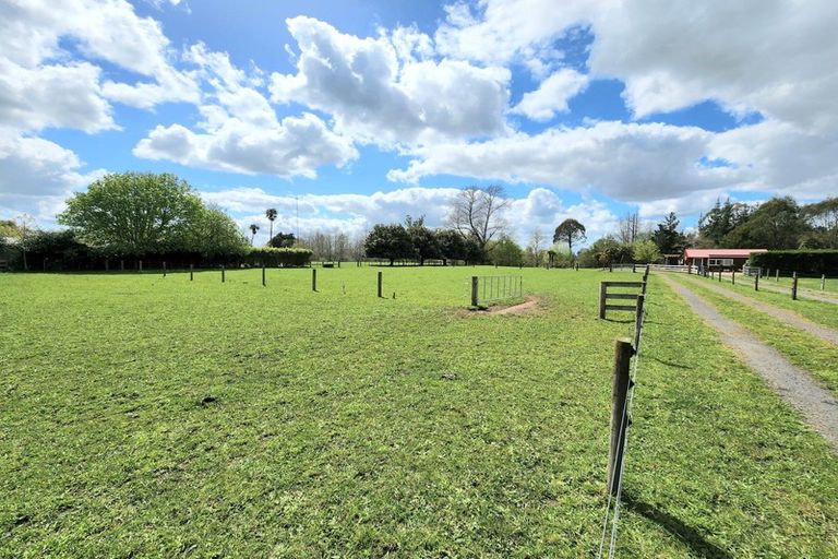 Photo of property in 69 Hawksgrip Road, Rotokauri, Hamilton, 3288