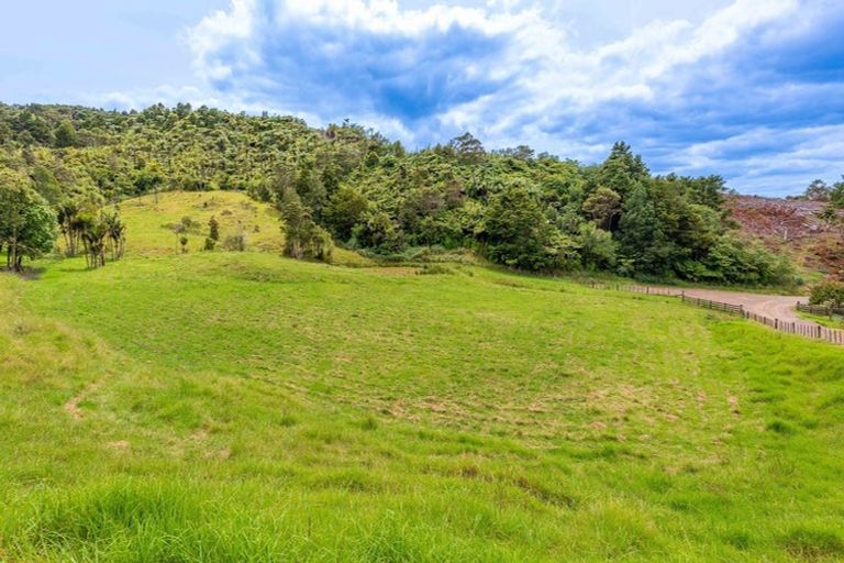 Photo of property in 542 Duddy Road, Rawene, Kaikohe, 0473
