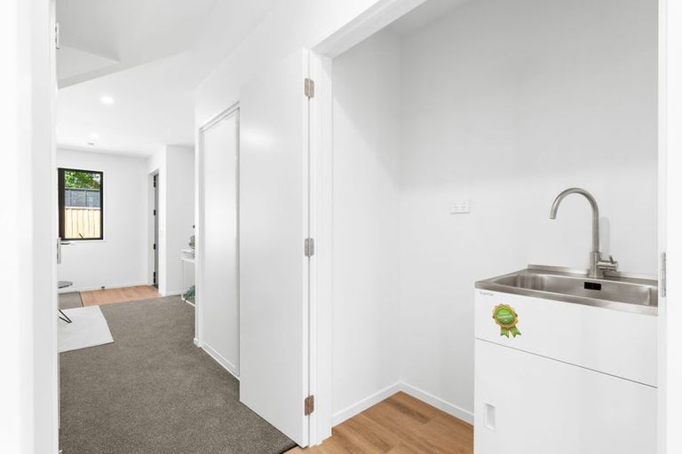 Photo of property in 2/28 Deloraine Street, Somerfield, Christchurch, 8024