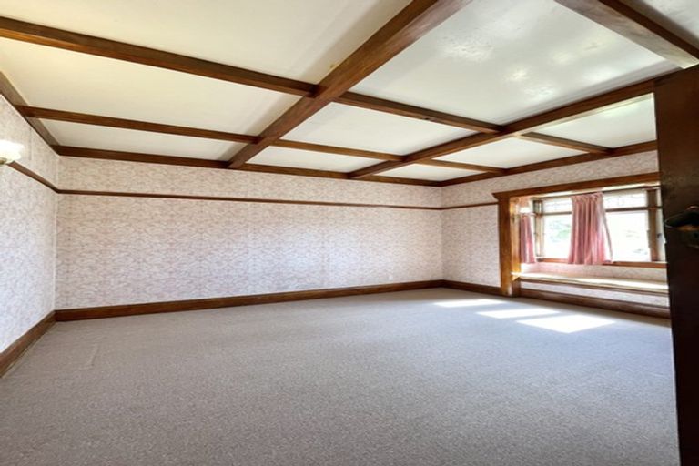 Photo of property in 305-311 Glengarry Road, Glen Eden, Auckland, 0602