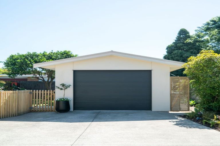 Photo of property in 8 Linklater Avenue, Bellevue, Tauranga, 3110