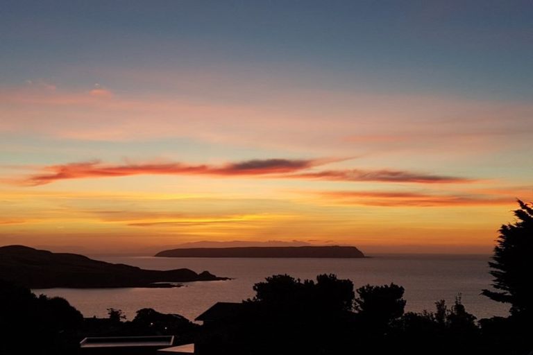 Photo of property in 10 Tremaine Place, Camborne, Porirua, 5026