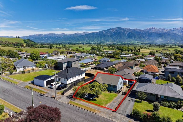 Photo of property in 22 Bayview Street, Kaikoura, 7300
