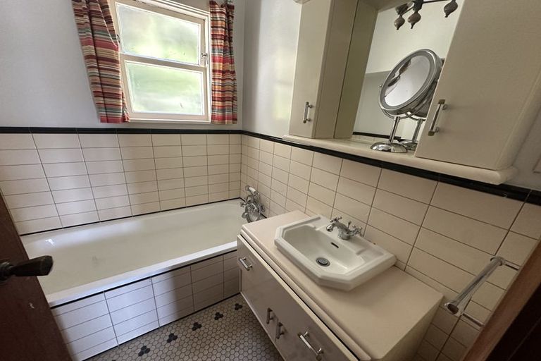 Photo of property in 21 Wainui Valley Road, Wainui, Akaroa, 7582