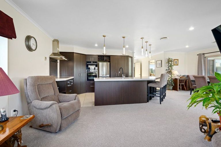 Photo of property in 4 Brancaster Place, Cambridge, 3434