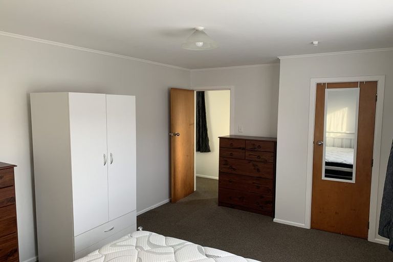 Photo of property in 3 Bella Grove, Naenae, Lower Hutt, 5011