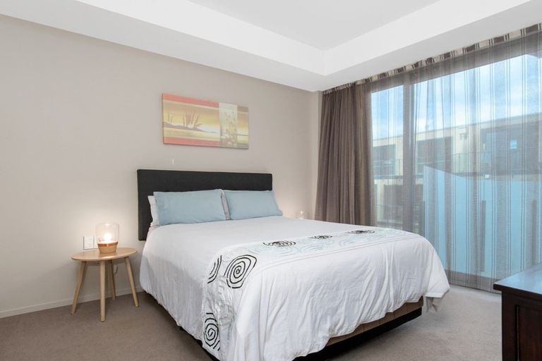 Photo of property in 4/8 Maunganui Road, Mount Maunganui, 3116