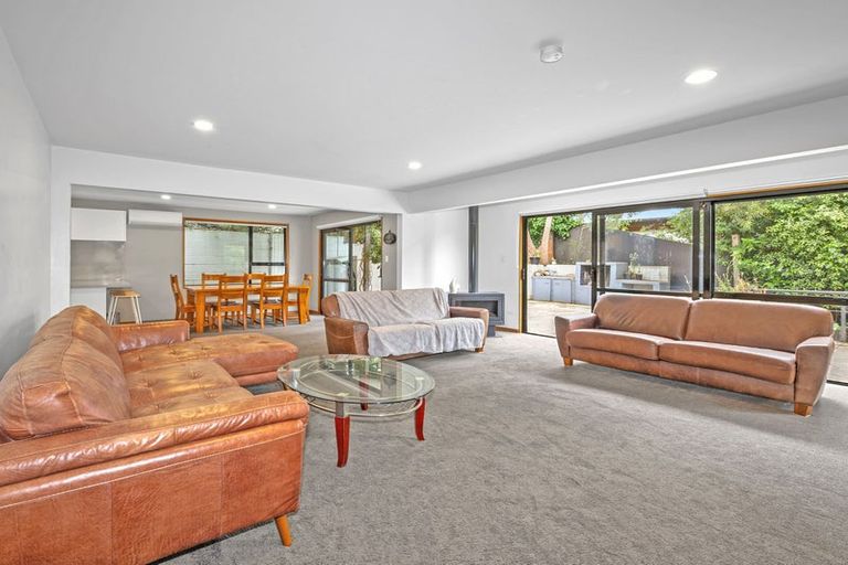 Photo of property in 9 Janice Place, Mount Pleasant, Christchurch, 8081