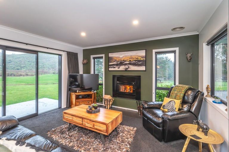 Photo of property in 208 Potts Road, Koputaroa, Levin, 5571