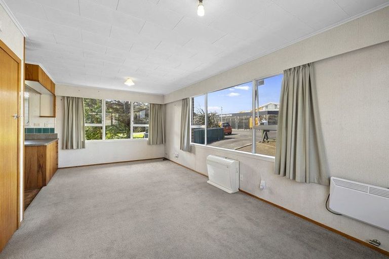 Photo of property in 312a Saint Aubyn Street, New Plymouth, 4310