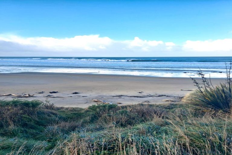 Photo of property in 12 Rata Street, Kaka Point, Balclutha, 9271