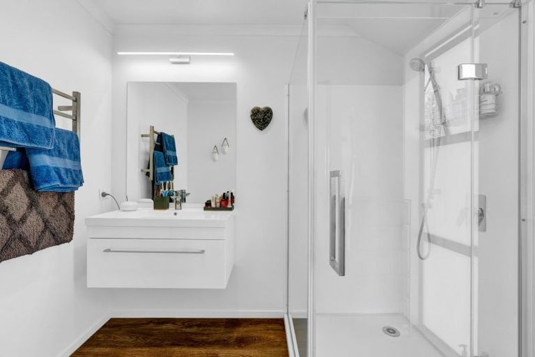 Photo of property in 84a Wallath Road, Westown, New Plymouth, 4310