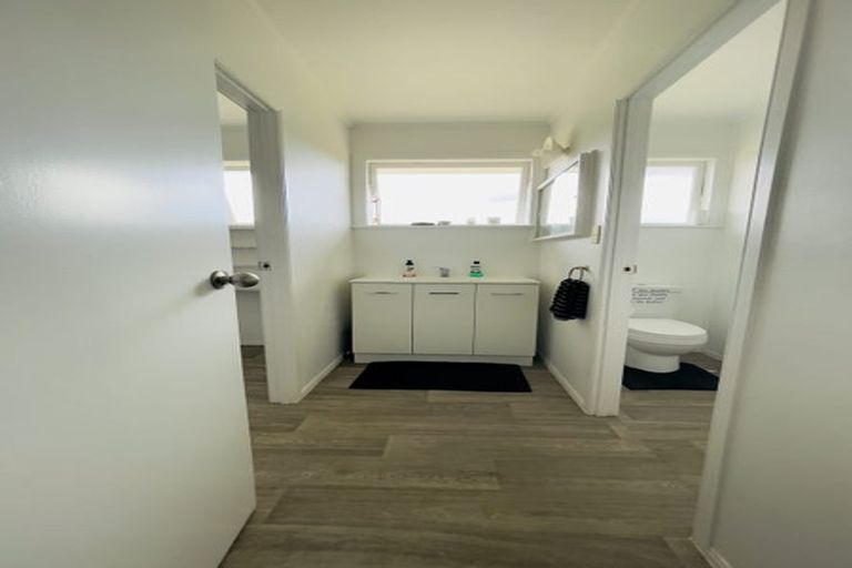 Photo of property in 27 Cossey Road, Drury, 2577