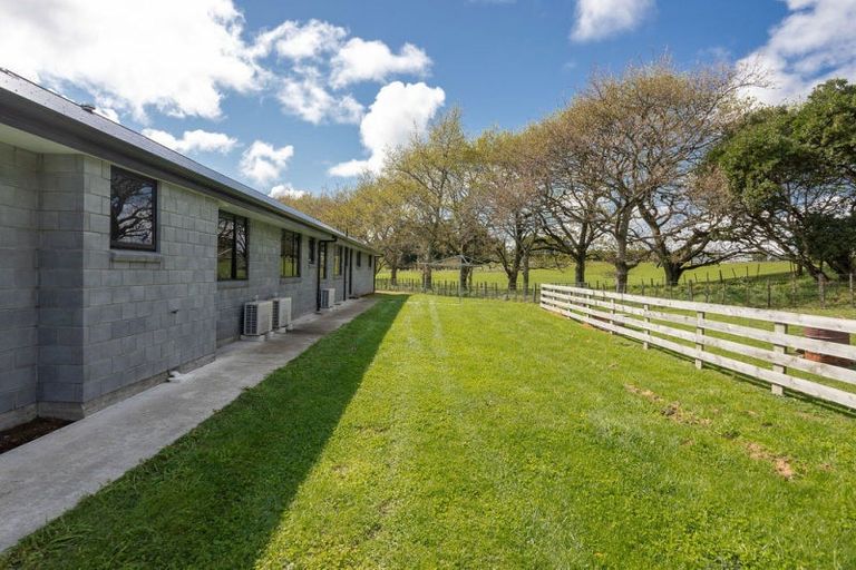 Photo of property in 34 Cowper Road, Dannevirke, 4930