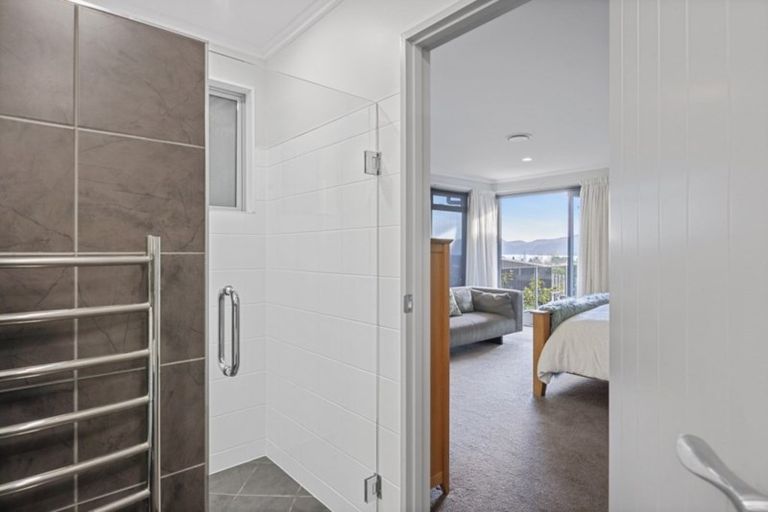 Photo of property in 1 Locheagles Rise, Kinloch, Taupo, 3377