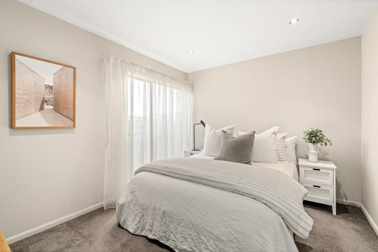 Photo of property in 2 Campbell Street, Havelock North, 4130