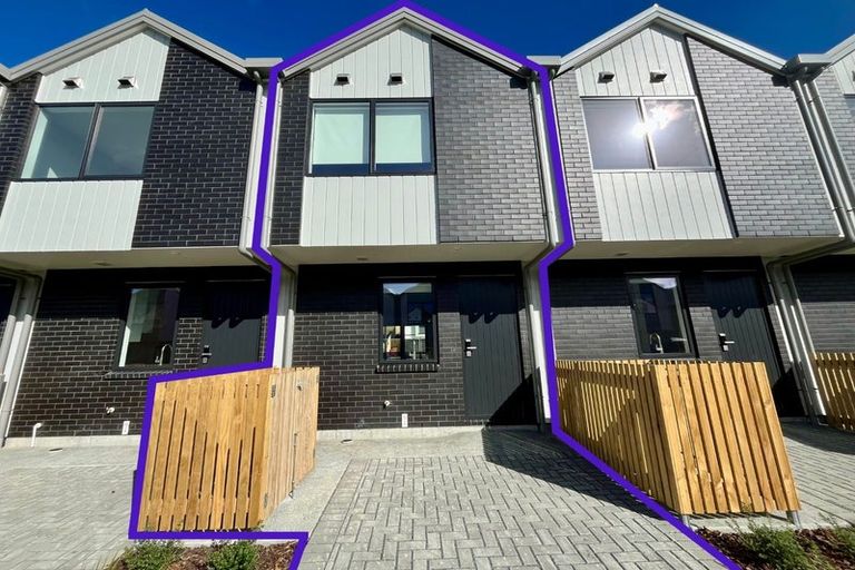 Photo of property in 12/21 Makomako Drive, Orewa, 0931