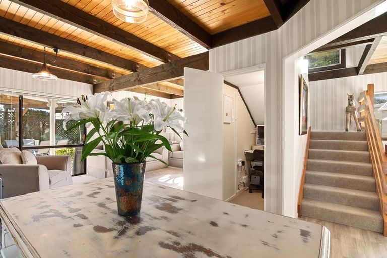 Photo of property in 17 Harcourt Place, Wakefield, 7025