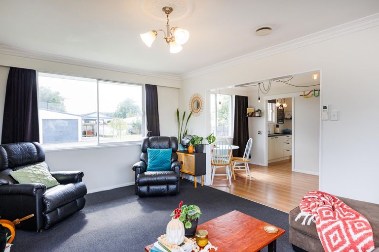 Photo of property in 31 Anakiwa Street, Kelvin Grove, Palmerston North, 4414