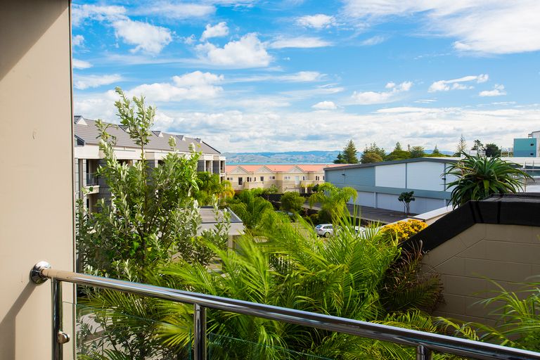 Photo of property in 4 Reads Quay, Gisborne, 4010