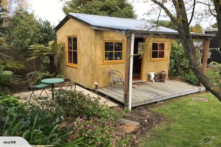 Photo of property in 43 Weston Road, Waiareka Junction, Oamaru, 9401