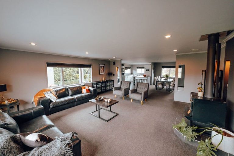 Photo of property in 12 Liberty Grove, Kelvin Grove, Palmerston North, 4414