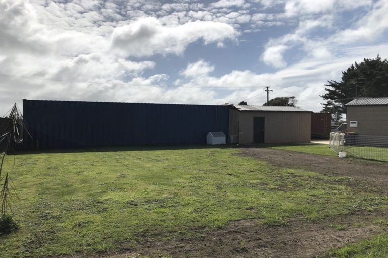 Photo of property in 21 Egmont Street, Normanby, Hawera, 4614