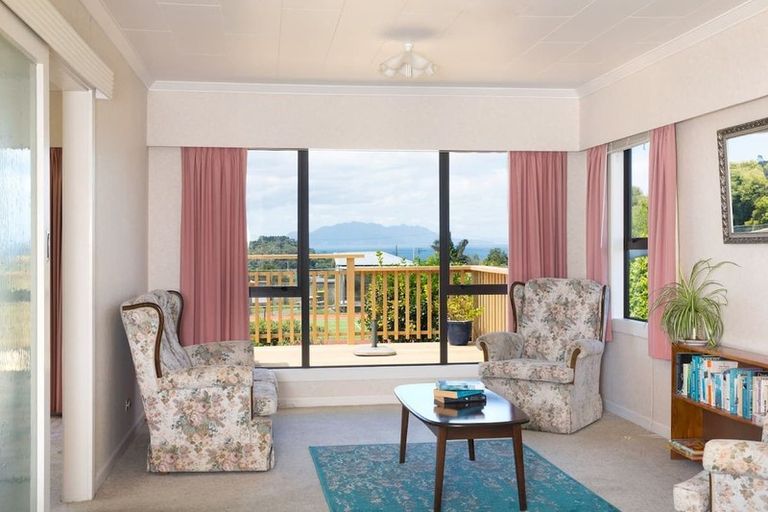 Photo of property in 15 Albert Street, Leigh, 0985